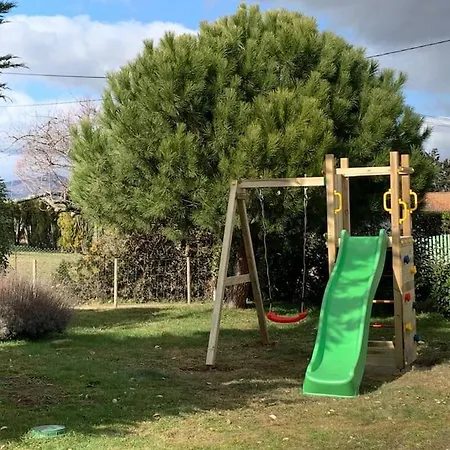 Gite Chaleureux En Ardeche Verte Сasa de vacaciones Cheminas
