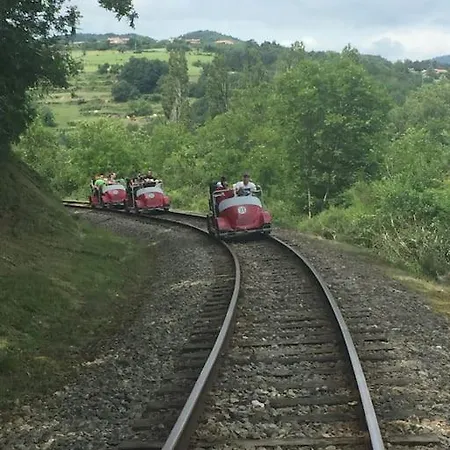Сasa de vacaciones Gite Chaleureux En Ardeche Verte Cheminas