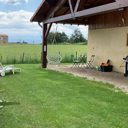 Сasa de vacaciones Gite Chaleureux En Ardeche Verte