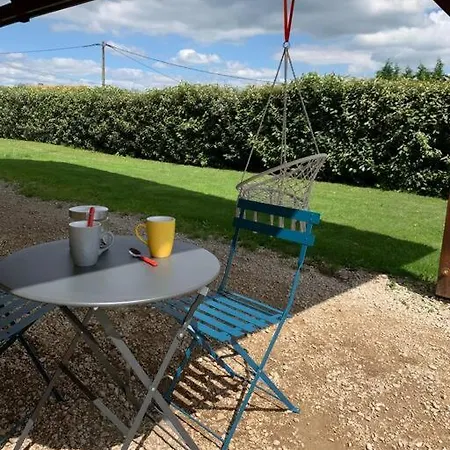 Gite Chaleureux En Ardeche Verte Сasa de vacaciones