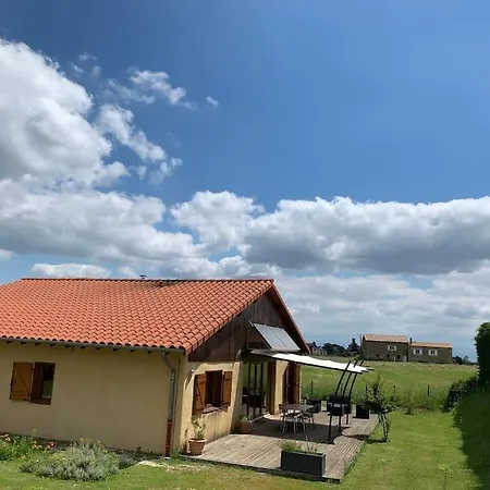 Gite Chaleureux En Ardeche Verte Сasa de vacaciones