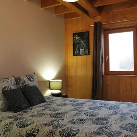 Gite Chaleureux En Ardeche Verte Сasa de vacaciones Cheminas